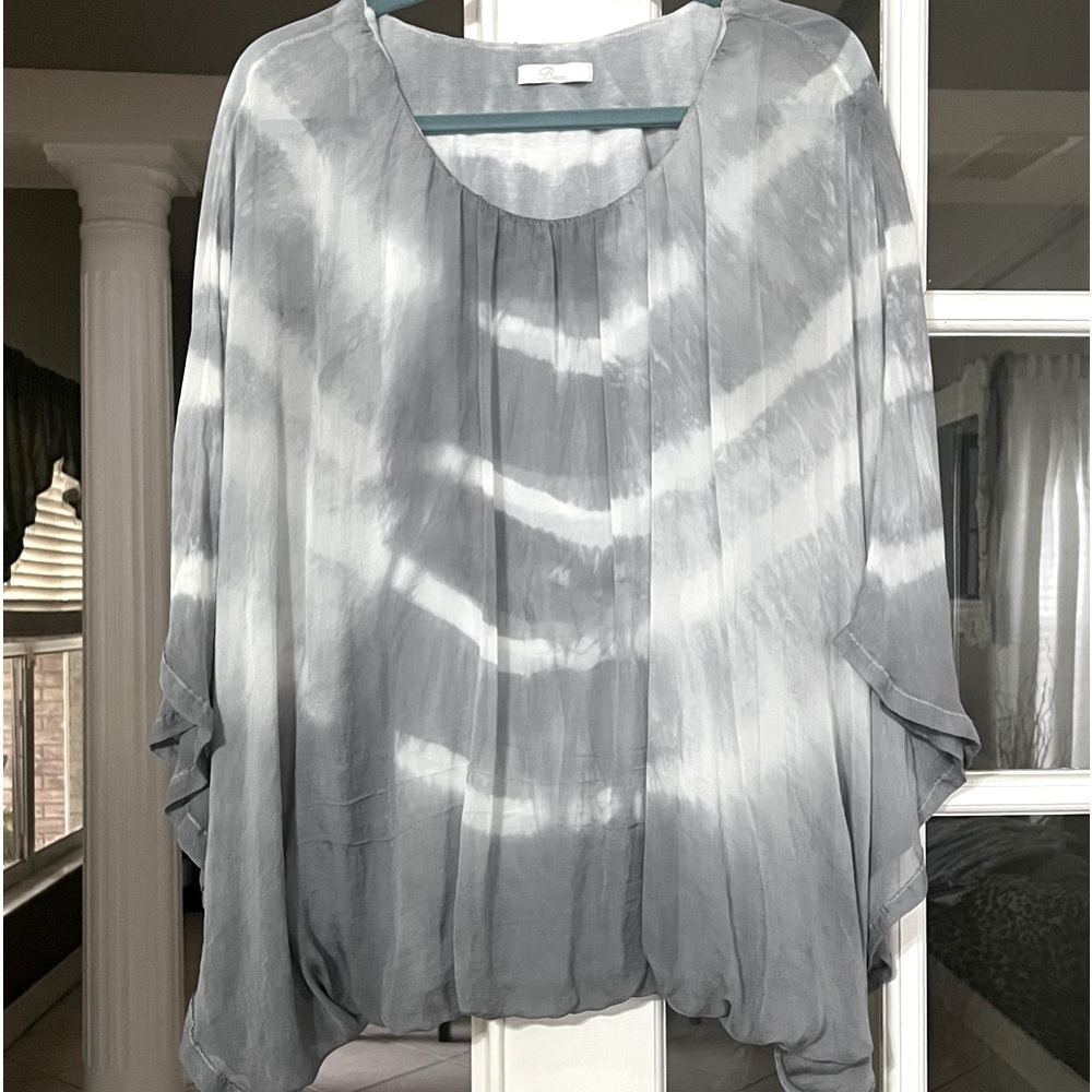 Baci batwing silk blouse with stretchy lining